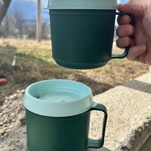 TWO Vintage 1980s STANLEY Aladdin 12 oz insulated camp mug (4 pieces)